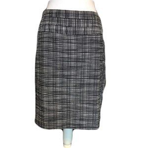 The Limited Pencil Black and White Skirt Size 4
